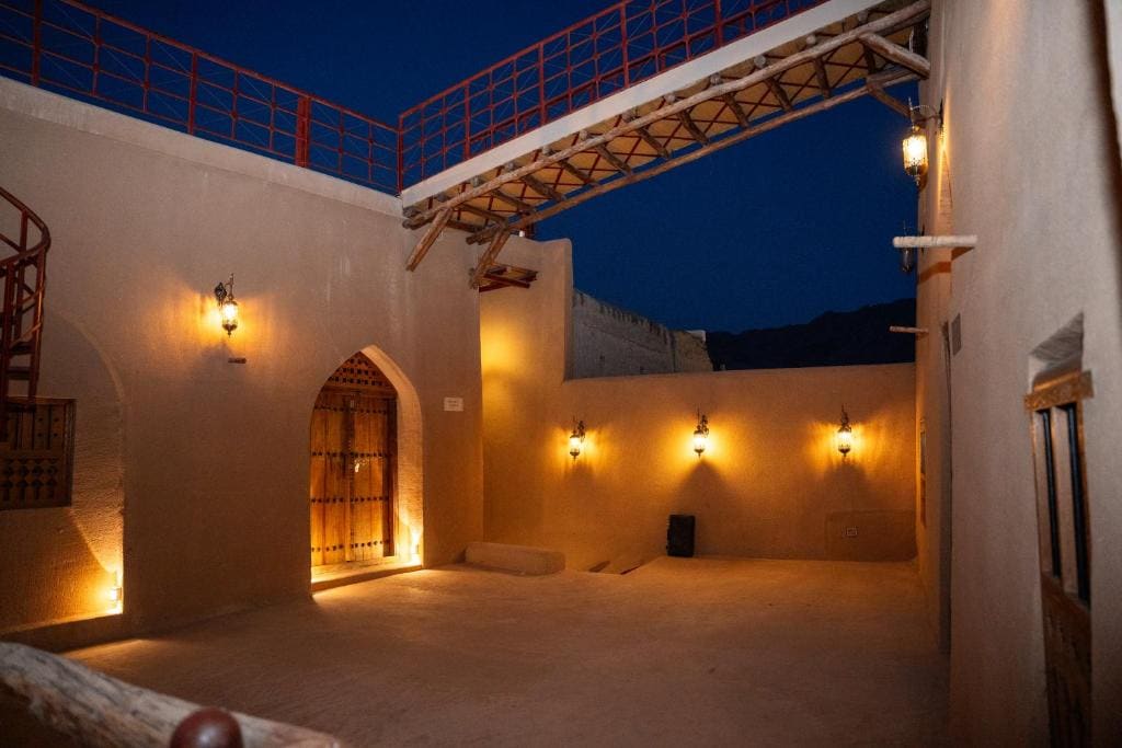 King Suite with Balcony room - Image 2