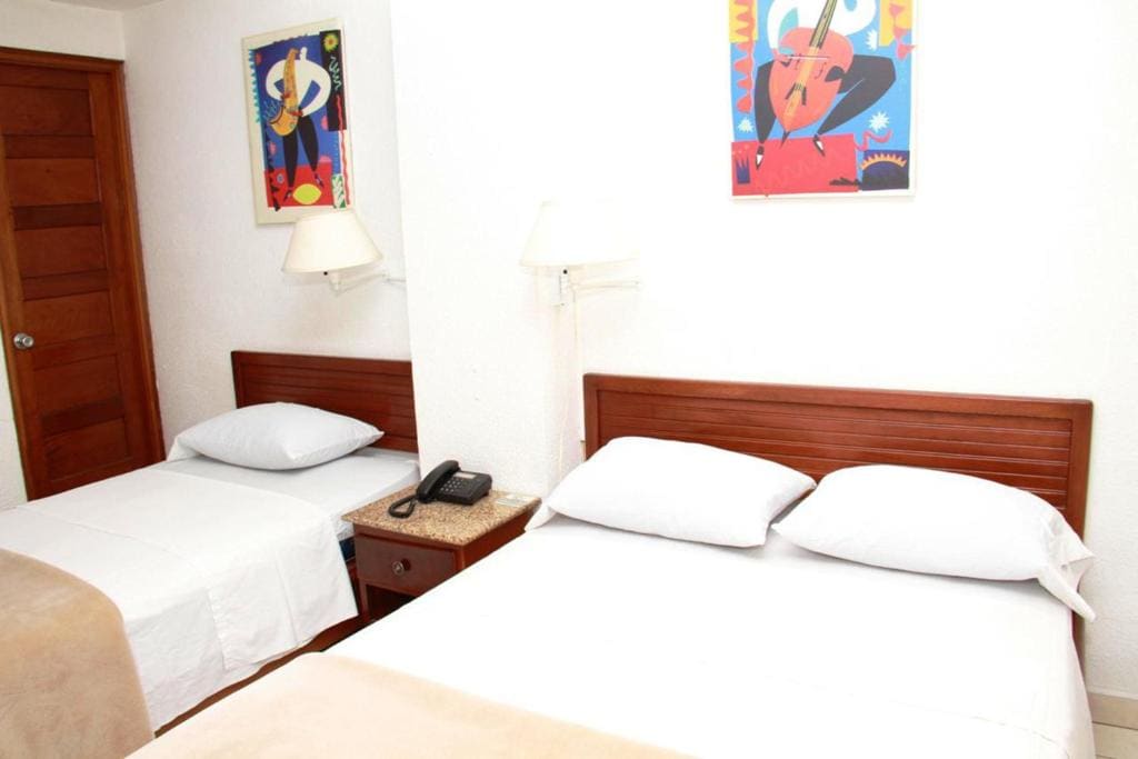 Twin Room room - Image 2