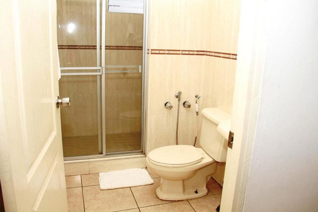 Twin Room room - Image 3