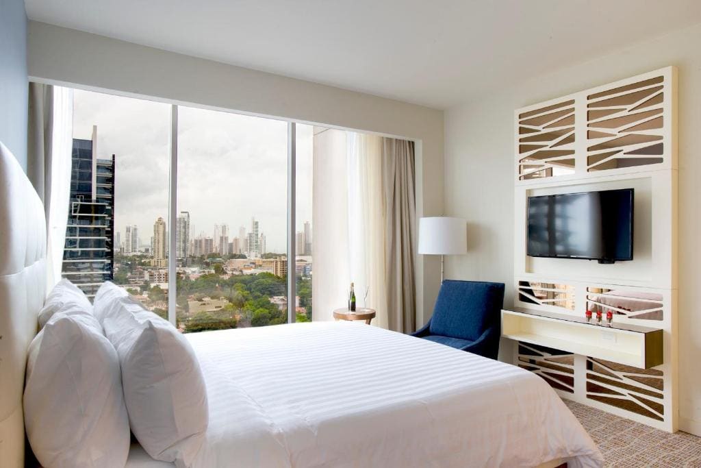 King Room with City View room - Image 3