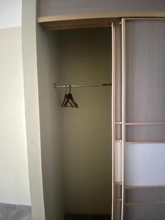Double Room with Balcony room - Image 3