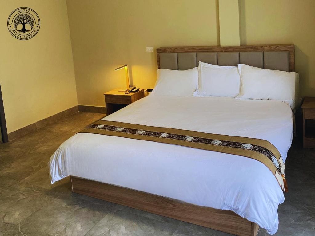 King Suite with Balcony room - Image 1