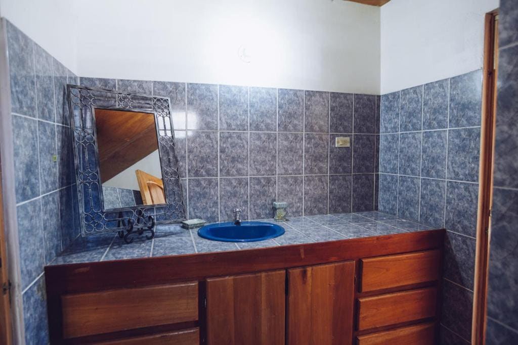 Double Room with Private Bathroom room - Image 2