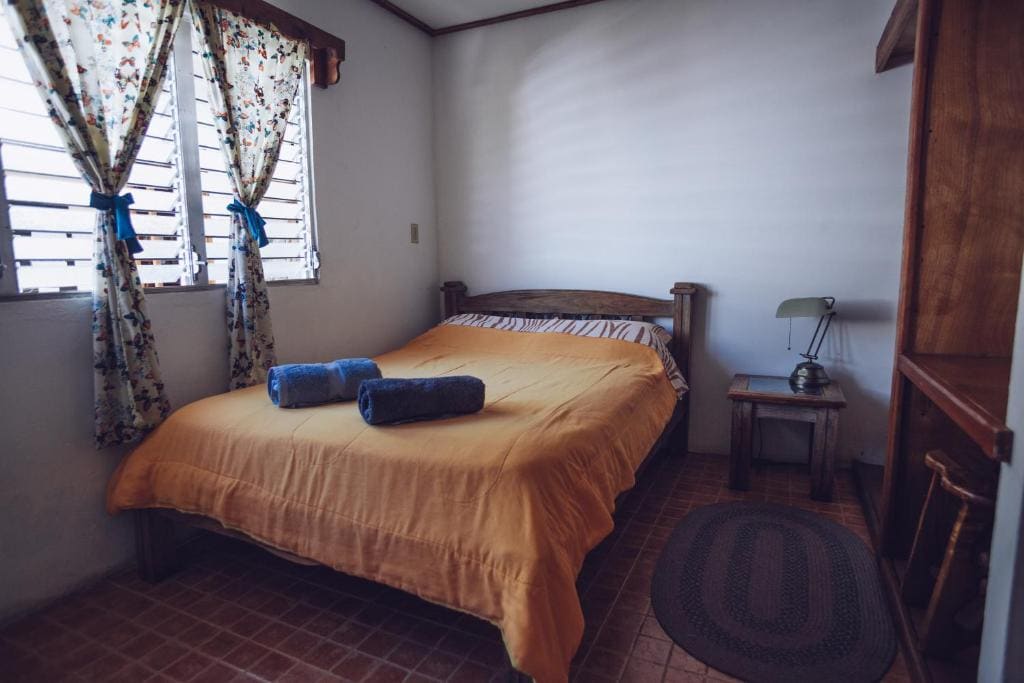 Double Room with Private Bathroom room - Image 3
