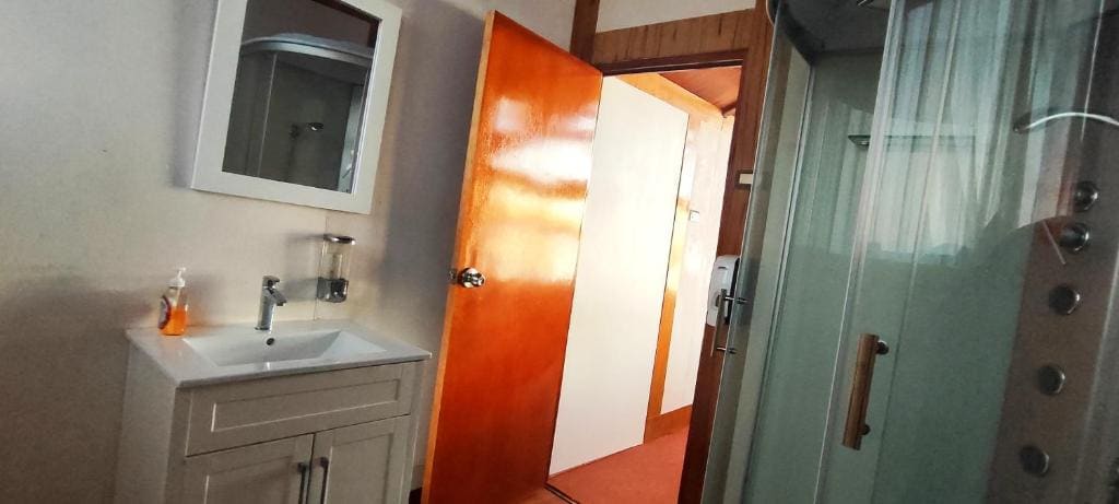 Deluxe Suite room - Image 2