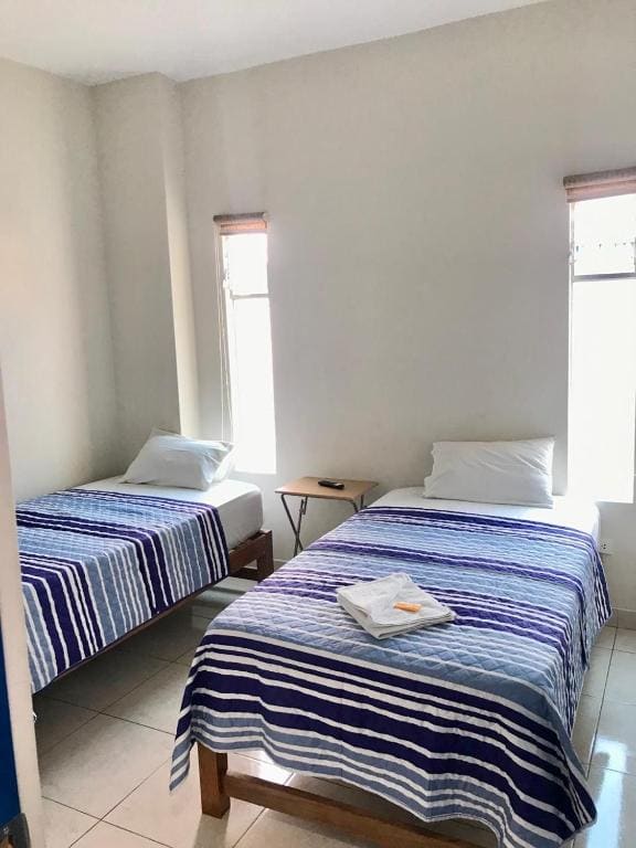 Deluxe Twin Room room - Image 2