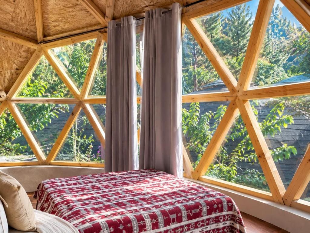 Bungalow with Garden View room - Image 2