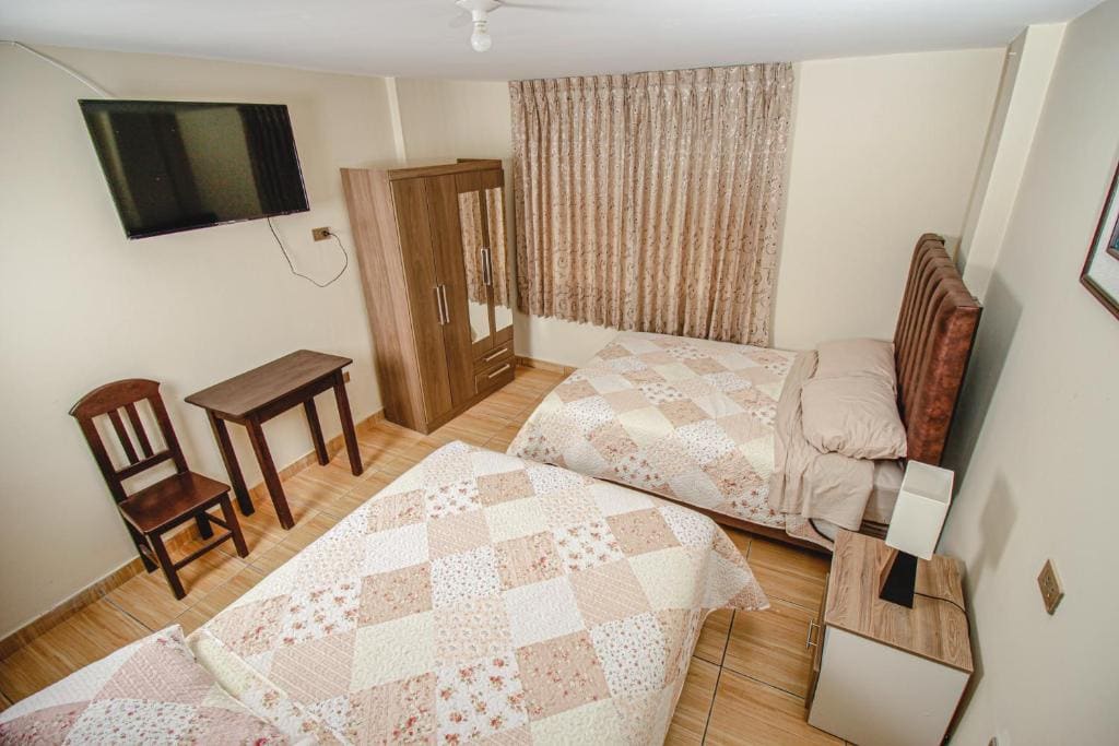 Double Room with Two Double Beds room - Image 3