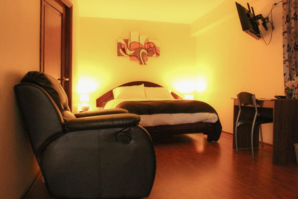Standard Queen Room room - Image 1