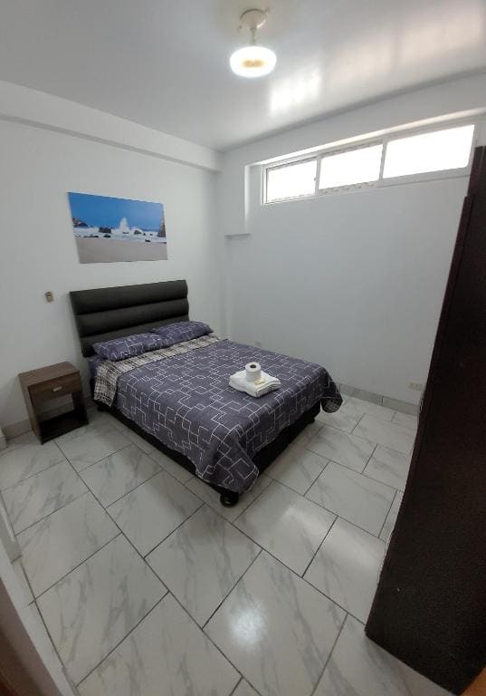 Family Room with Private Bathroom room - Image 3