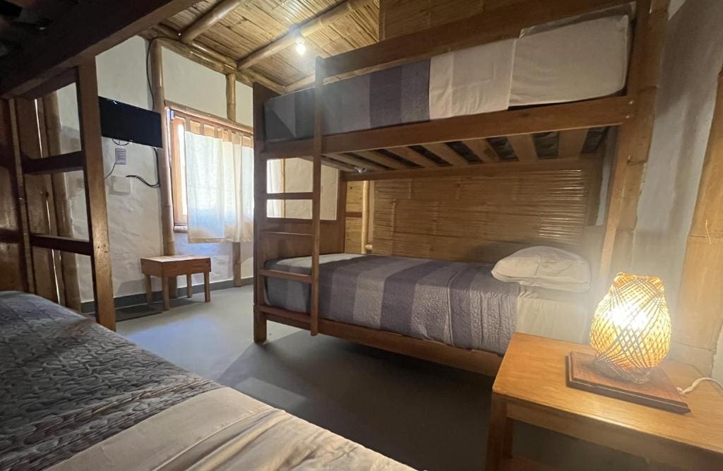 Quadruple Room room - Image 3