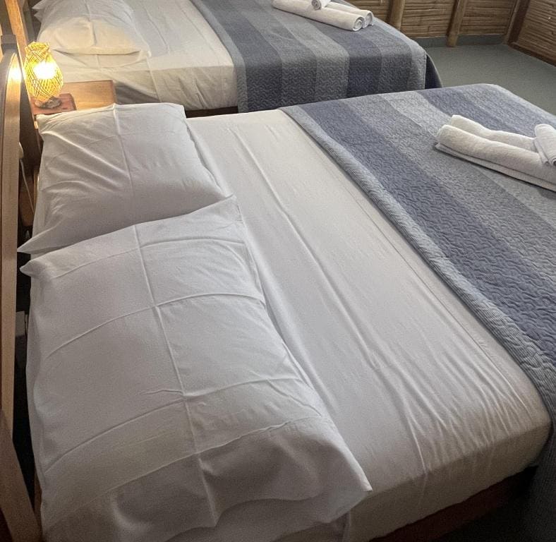 Standard Triple Room room - Image 1