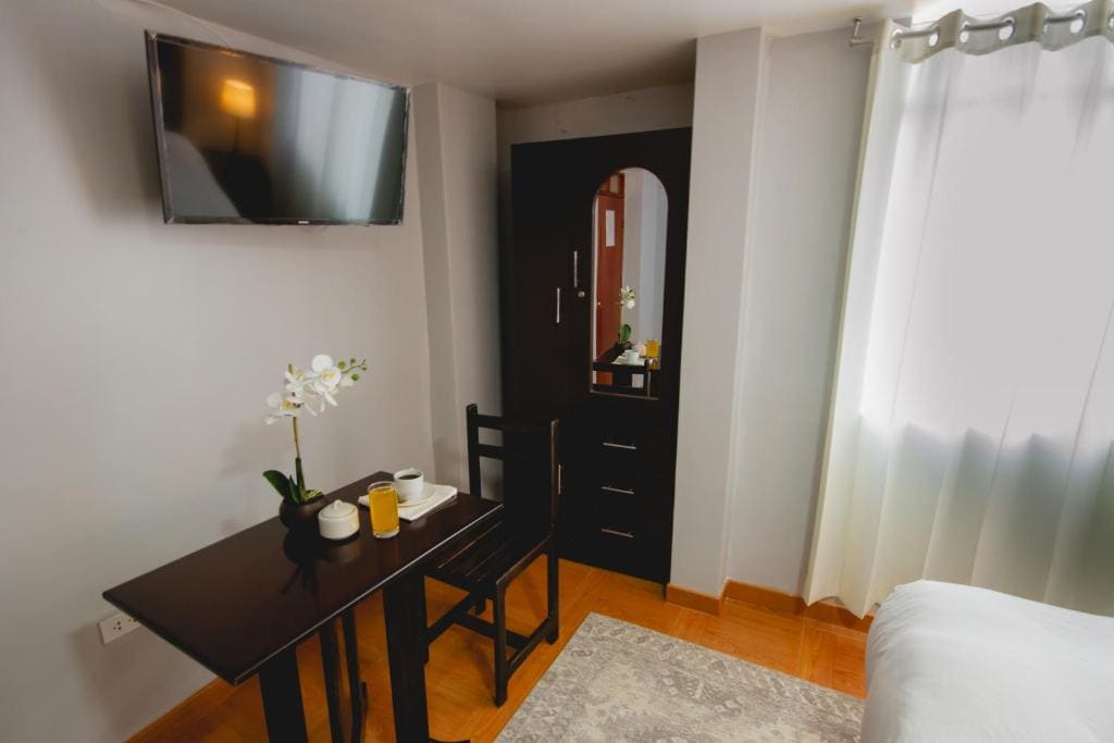 Queen Room room - Image 3