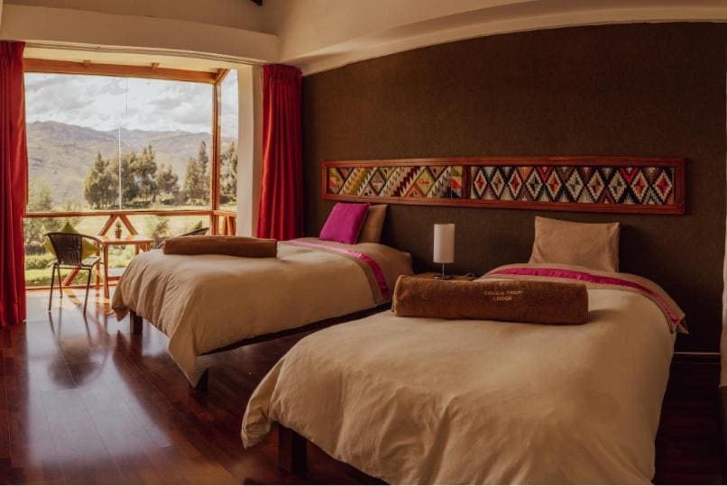 Double Room with Mountain View room - Image 2