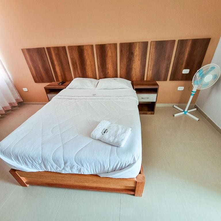 Family Room room - Image 1