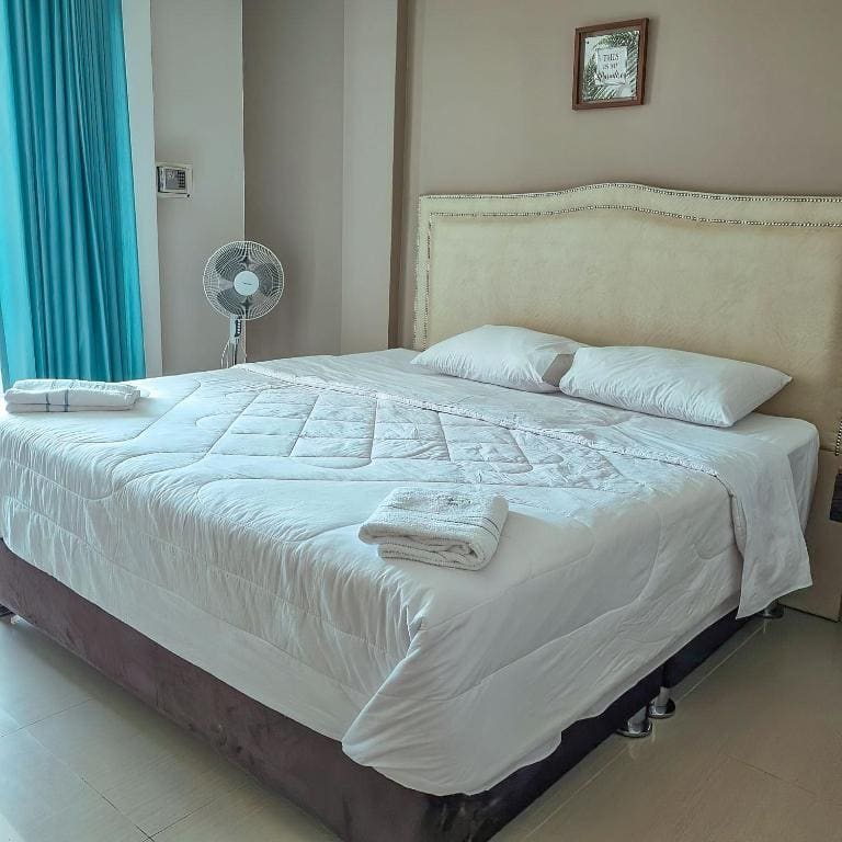 King Suite room - Image 2