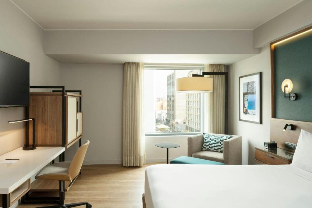 King Room with City View room - Image 1
