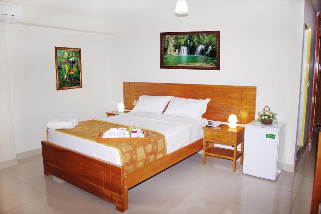 Executive Double Room with Main Plaza View room - Image 3