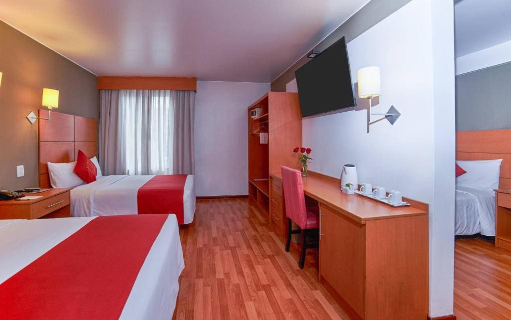 Family Room room - Image 1