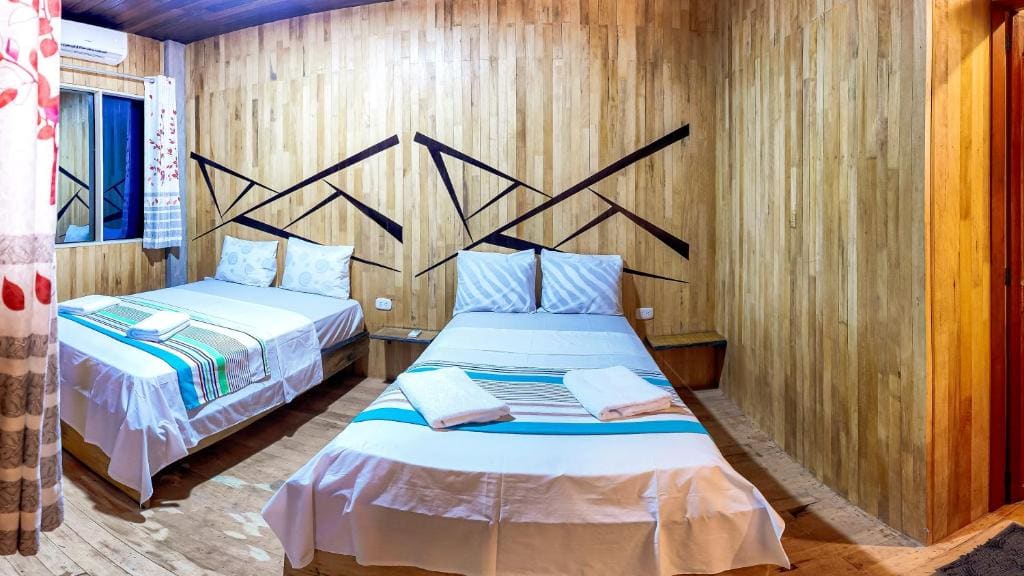 Double Room with Two Double Beds room - Image 2