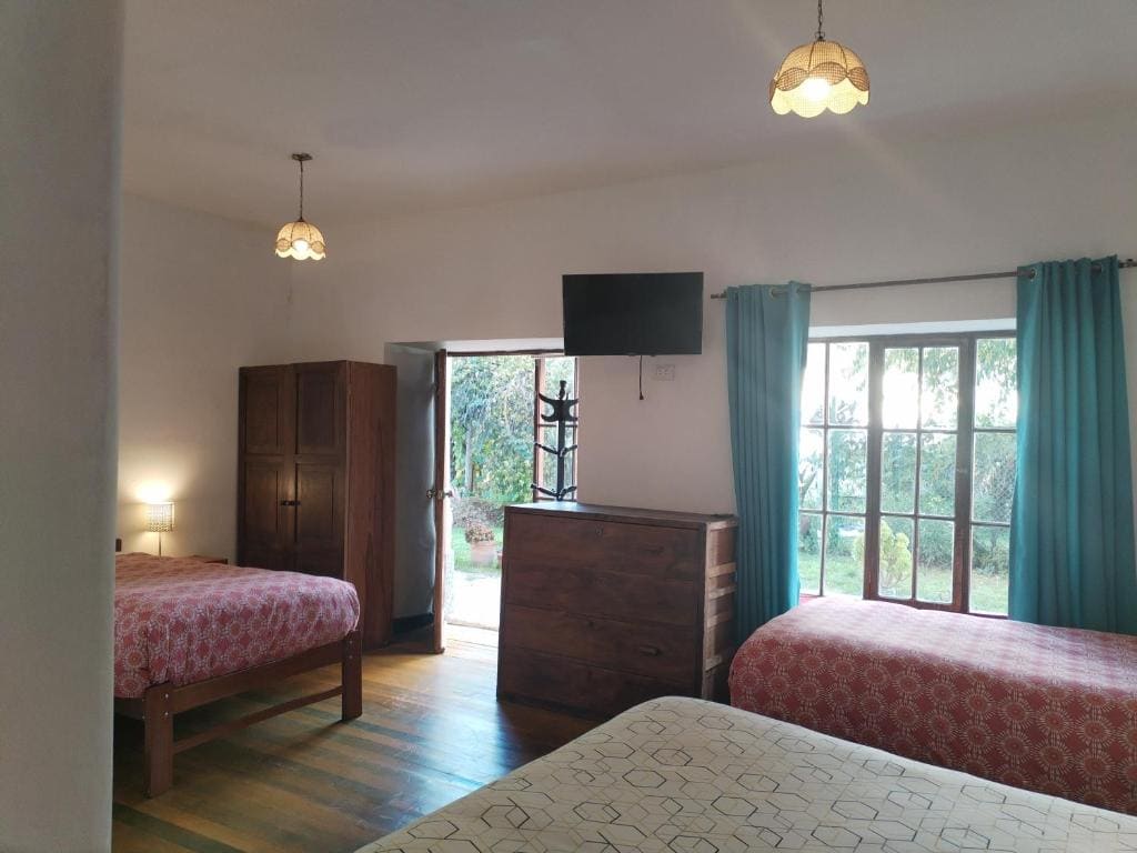 Quadruple Room with Garden View room - Image 2