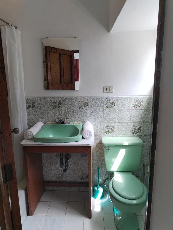 Twin Room room - Image 1