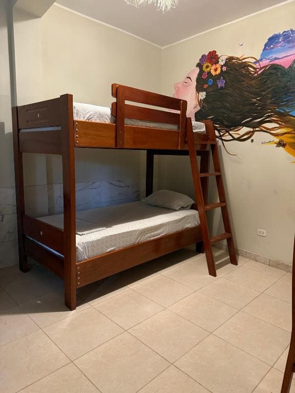 Bunk Bed in Mixed Dormitory Room room - Image 1