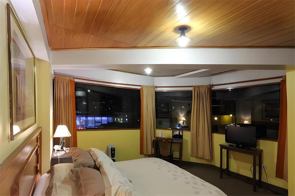 Queen Room room - Image 3