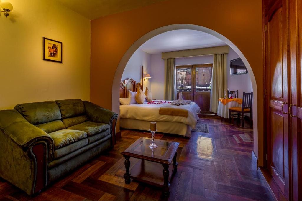 Suite room - Image 2