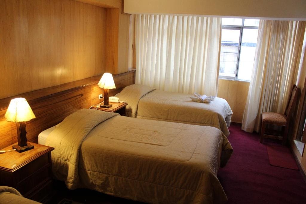 Family Room with Private Bathroom room - Image 2