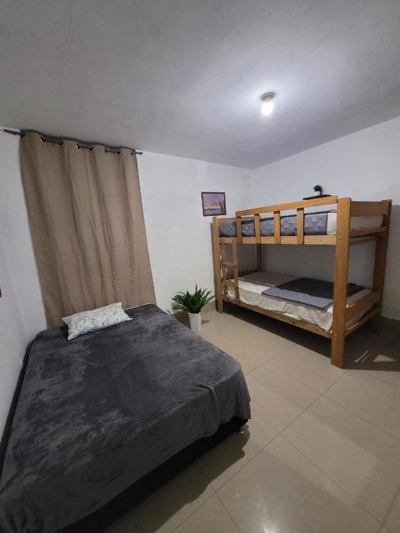 Bunk Bed in Mixed Dormitory Room room - Image 2