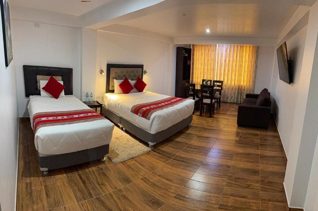 Executive Suite room - Image 1