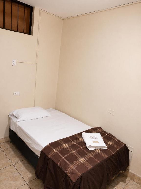 Standard Single Room room - Image 2