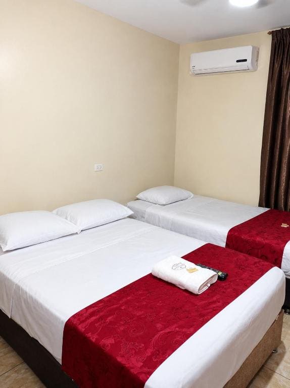 Twin Room room - Image 1