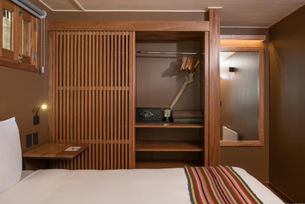 Luxury Two-Bedroom Tent - Shuttle from and to Train Station Included room - Image 2