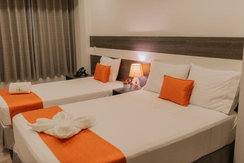 Standard Twin Room room - Image 1
