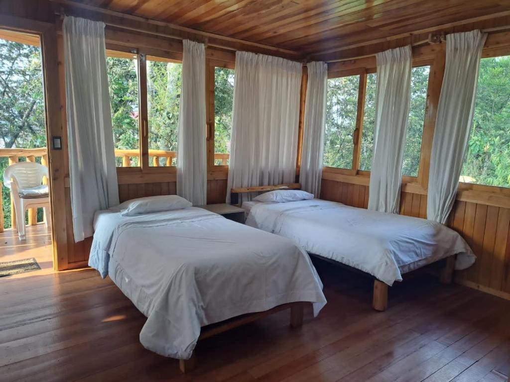 Quadruple Room with Garden View room - Image 2