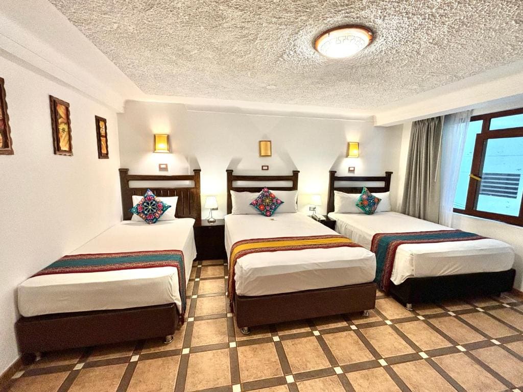 Standard Triple Room room - Image 3