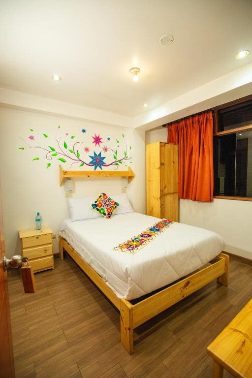 Double Room with Private Bathroom room - Image 2