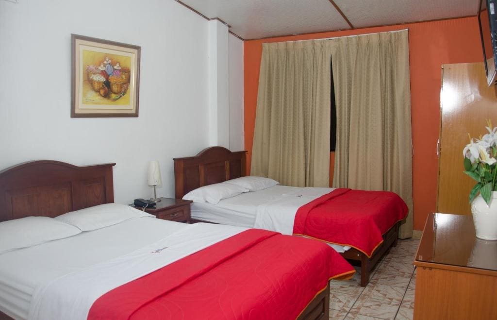 King Room with Two King Beds room - Image 1