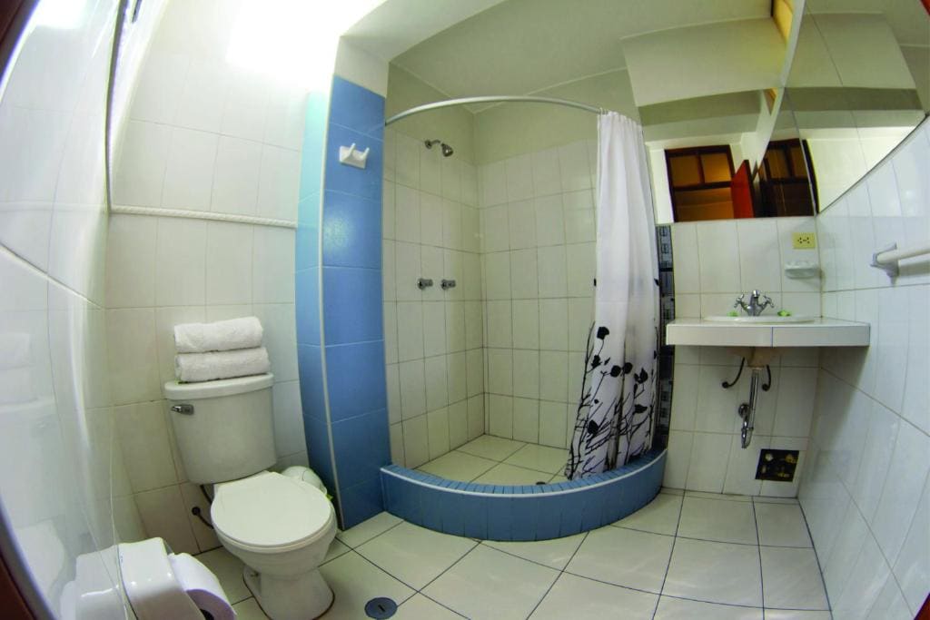 Classic Triple Room room - Image 1