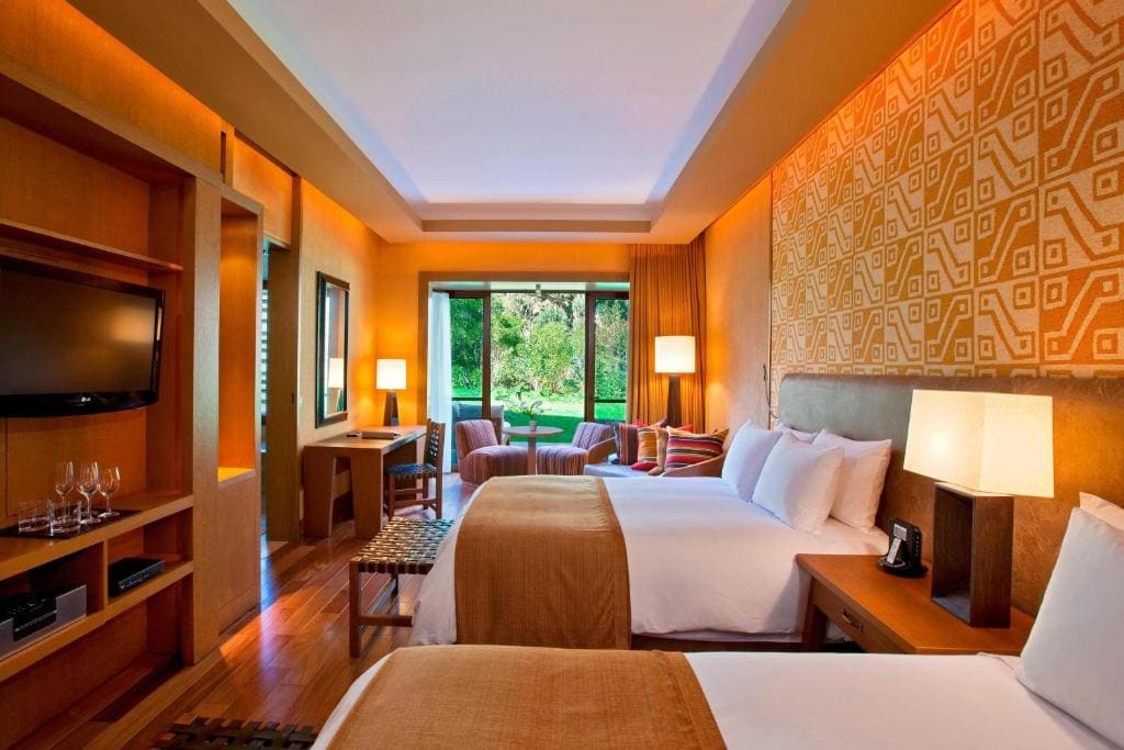 Grand Deluxe Queen Room with Two Queen Beds and Terace room - Image 2