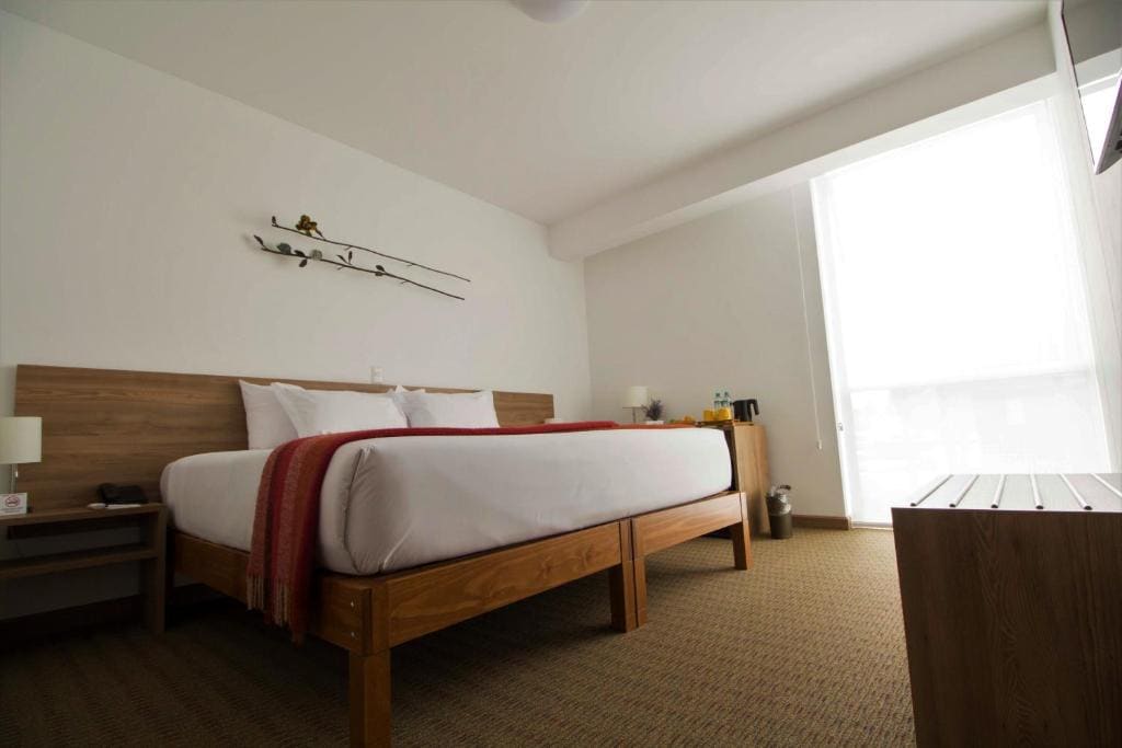 Superior Double or Twin Room room - Image 2