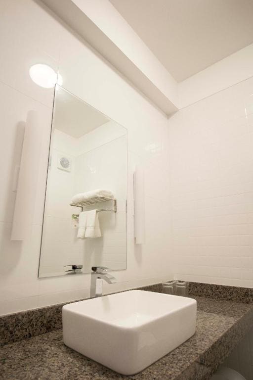 Twin Room room - Image 3