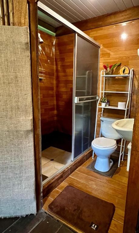 Family Bungalow room - Image 3