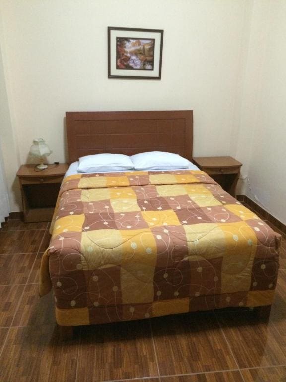 Family Room room - Image 1