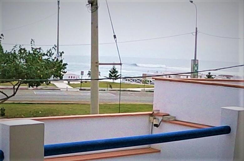 Deluxe Suite with Sea View room - Image 1