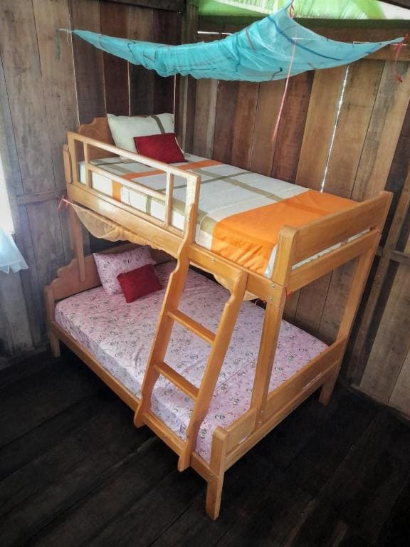 6-Bed Mixed Dormitory Room room - Image 2