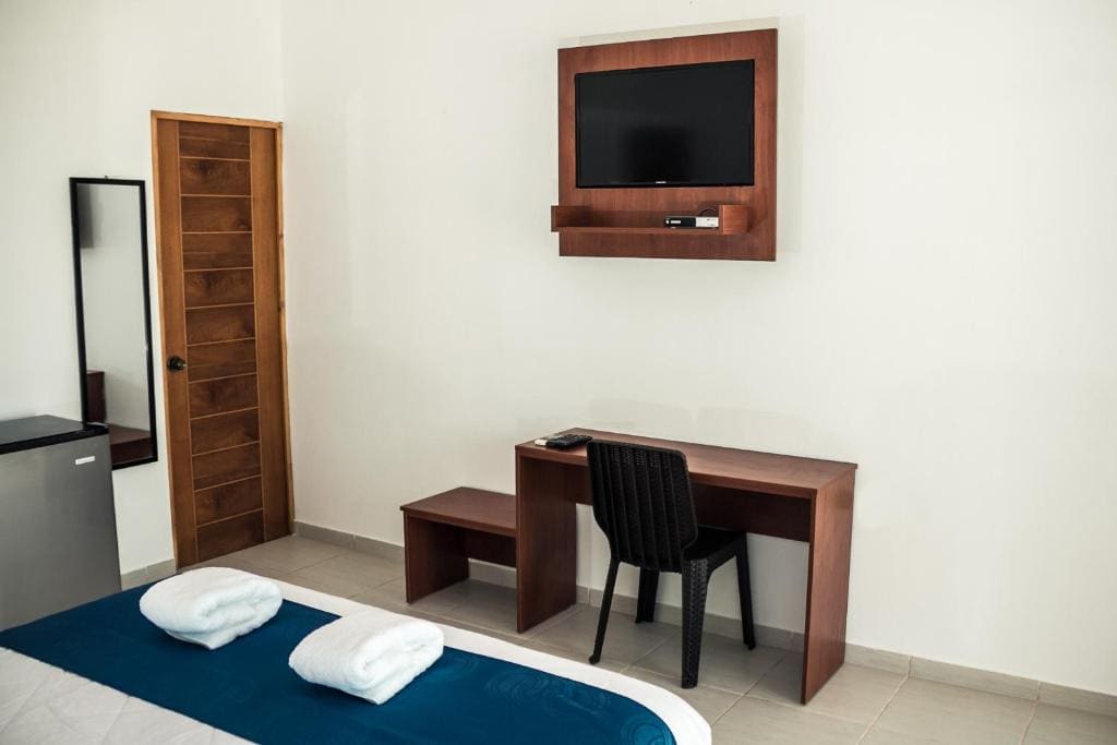 Deluxe Double Room with Sea View room - Image 1