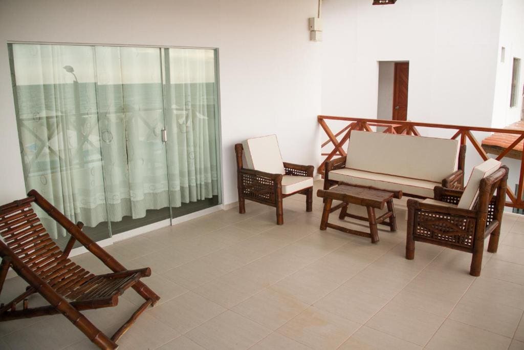 Family Bungalow room - Image 3